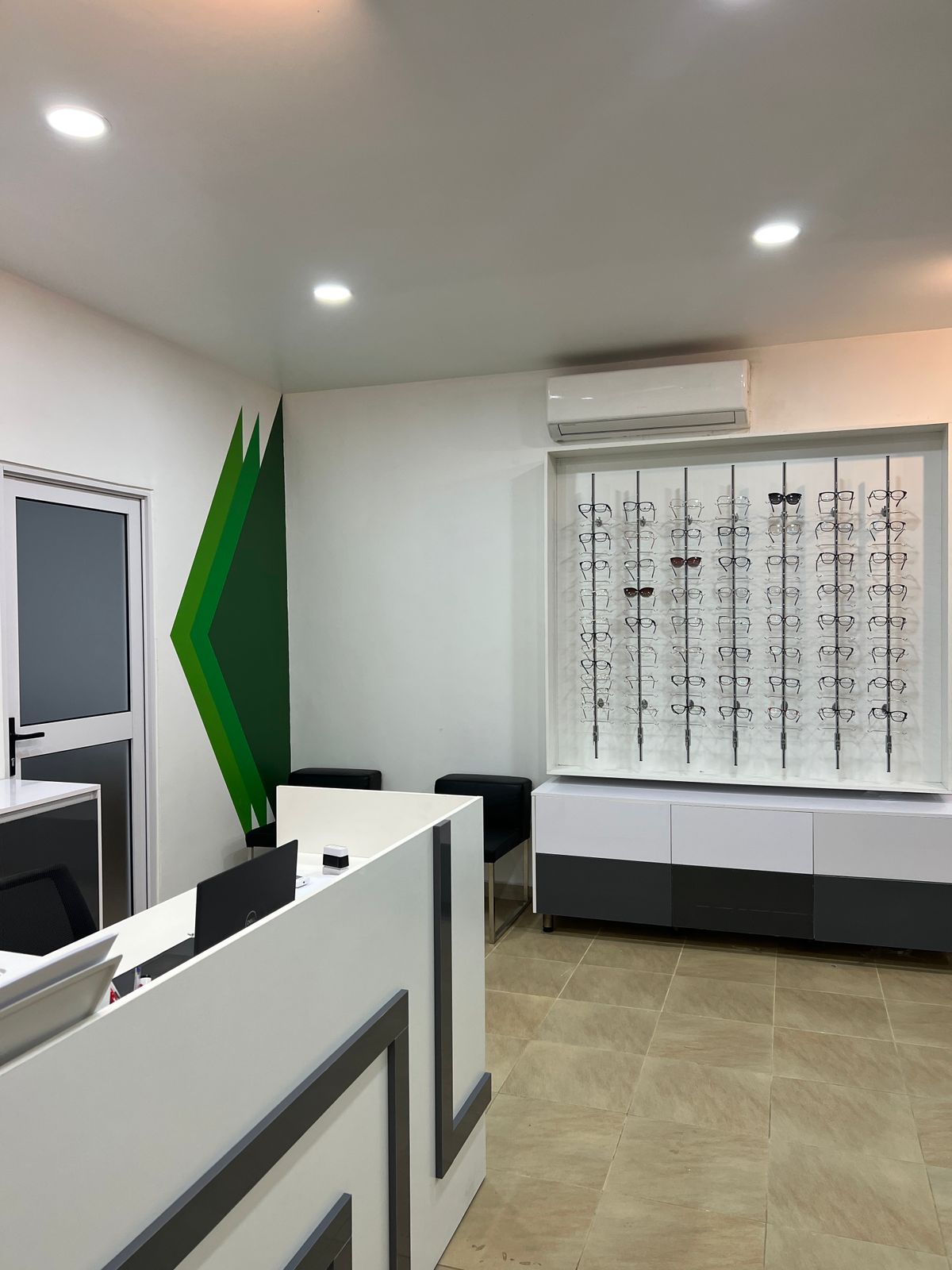 Óptica de Saúde Visual - Vista 4